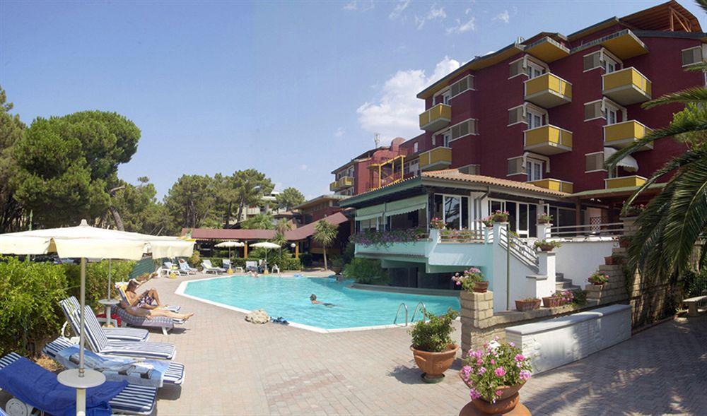 Hotel Principe Principina a Mare Buitenkant foto