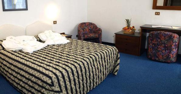 Hotel Principe Principina a Mare Buitenkant foto